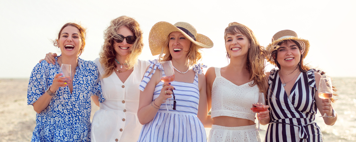 Surterre Studio: - Blog + Social - Sip, Savor + Stroll: A Guide to OC's Best Wine Bars